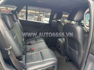 Xe Ford Everest Titanium 2.0L 4x2 AT 2019