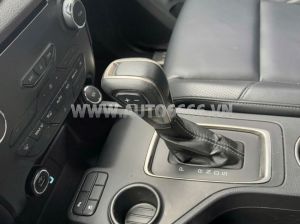 Xe Ford Everest Titanium 2.0L 4x2 AT 2019