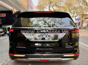 Xe Kia Carnival Signature 2.2D 2022