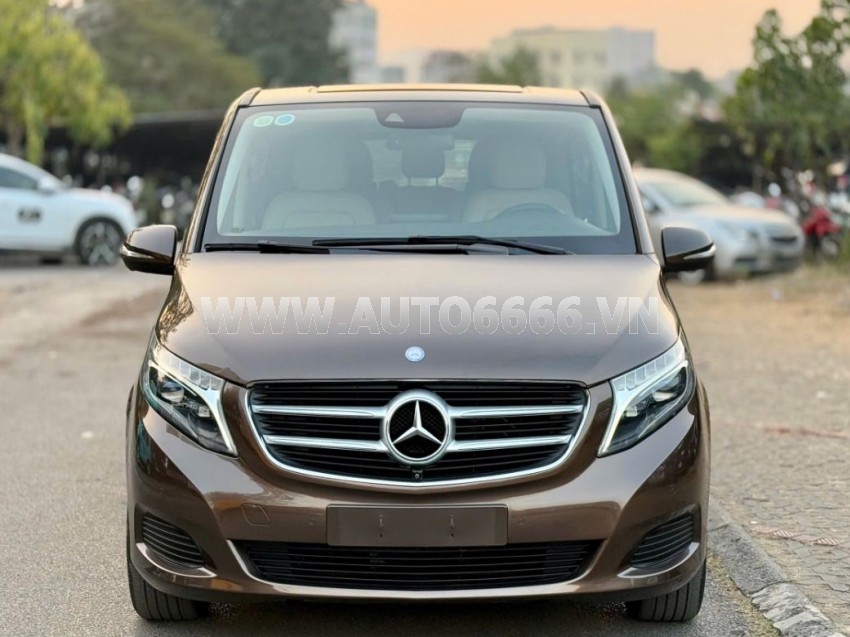 Mercedes Benz V220d CDI 2015