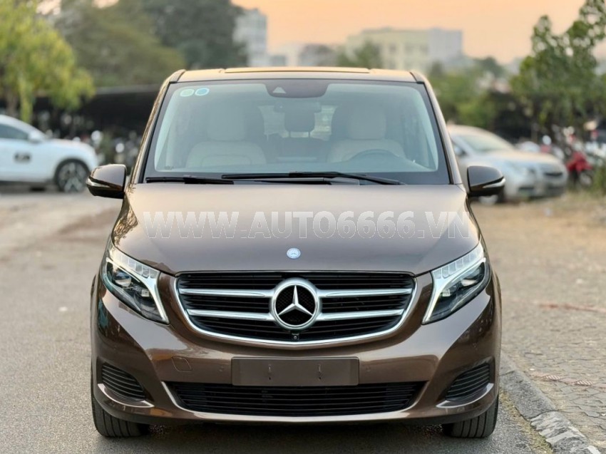 Mercedes Benz V220d CDI 2015