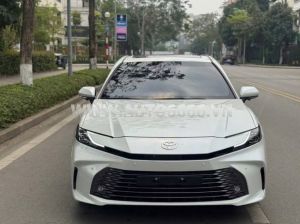 Xe Toyota Camry 2.5 HEV Mid 2024