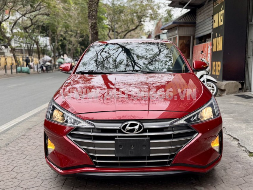 Hyundai Elantra 1.6 AT 2021