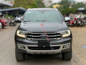 Xe Ford Everest Titanium 2.0L 4x2 AT 2019