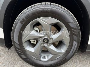 Xe Hyundai Custin Tiêu Chuẩn 1.5T 2023