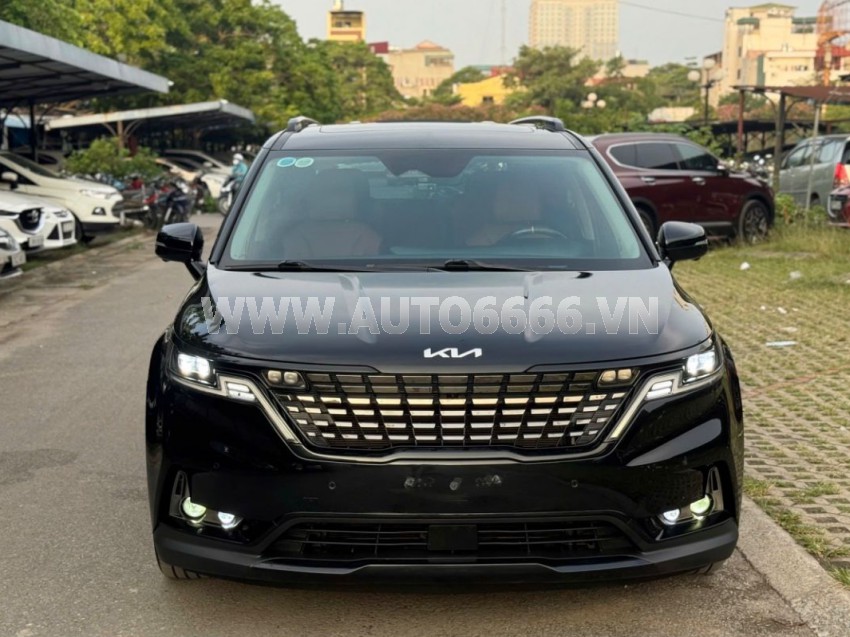 Kia Carnival Signature 3.5G 2022