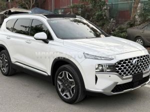 Xe Hyundai SantaFe Cao cấp 2.2L HTRAC 2022
