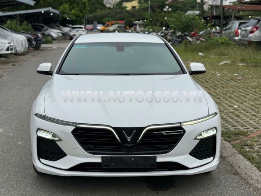 VinFast Lux A 2.0 2.0 AT 2021
