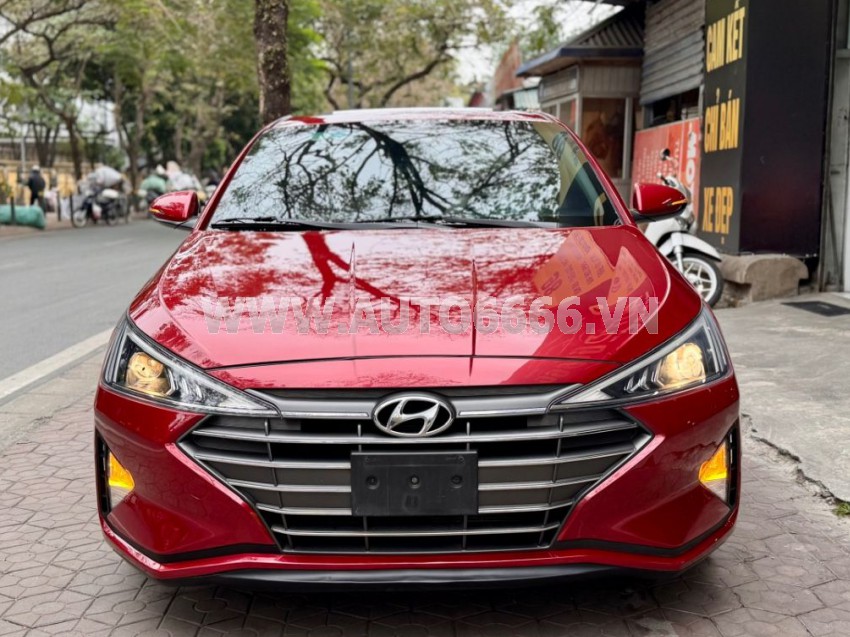 Hyundai Elantra 1.6 AT 2021