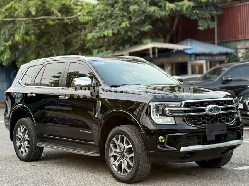 Ford Everest Titanium 2.0L 4x2 AT 2024