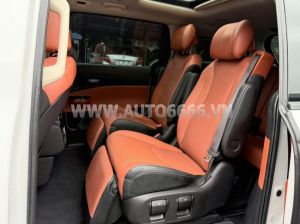 Xe Kia Carnival Signature 2.2D 2022