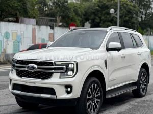 Xe Ford Everest Platinum 2.0L 4x4 AT 2025