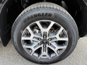 Xe Ford Everest Titanium 2.0L 4x2 AT 2024