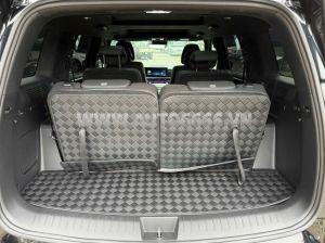 Xe Hyundai SantaFe Calligraphy 2.5L Turbo HTRAC 2024