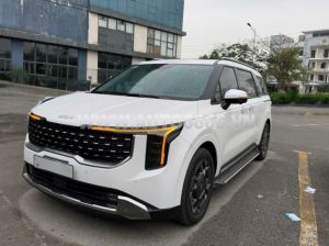 Xe Kia Carnival Signature 1.6 Turbo HEV 7S 2025