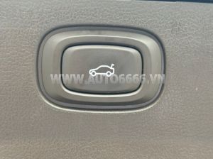 Xe VinFast Lux SA 2.0 Premium 2.0 AT 2019