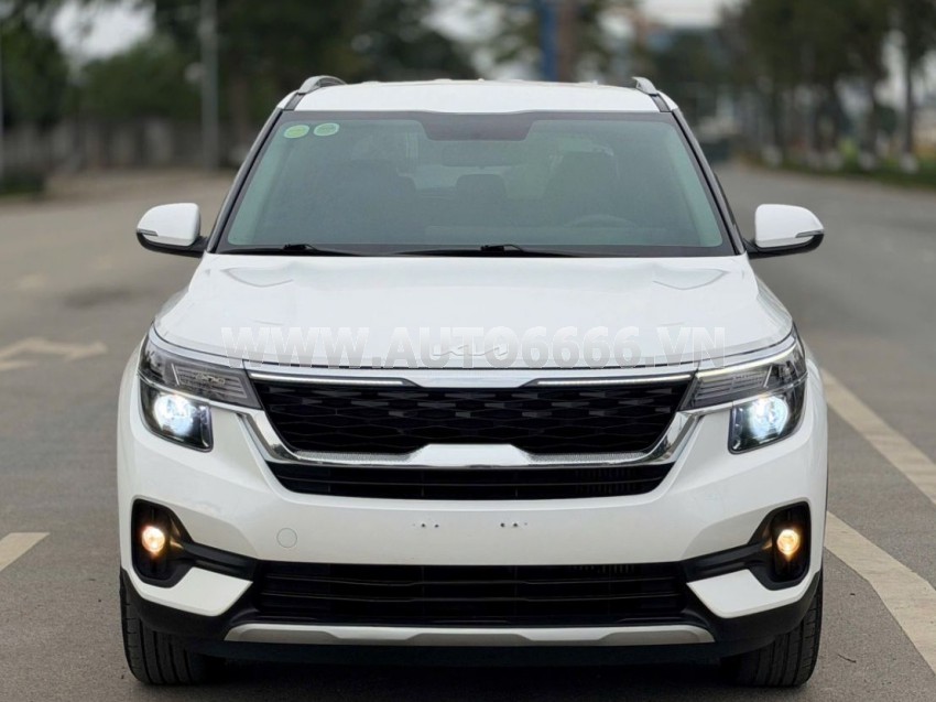 Kia Seltos Luxury 1.4 AT 2022