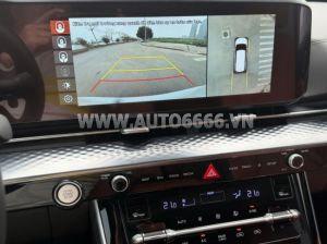 Xe Kia Carnival Signature 2.2D 2024