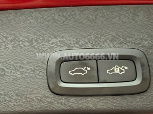 Xe Volvo XC40 T5 AWD R-Design 2019