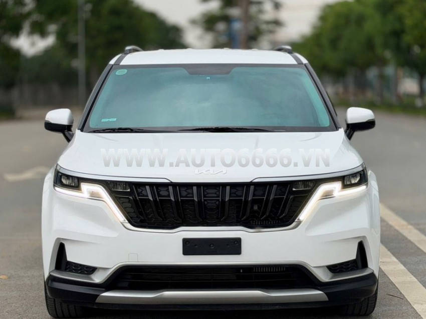 Kia Carnival Luxury 2.2D 2023