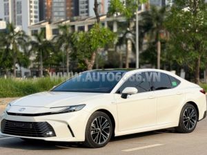 Xe Toyota Camry 2.5 HEV Top 2025