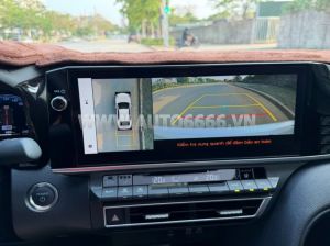 Xe Toyota Camry 2.5 HEV Top 2025