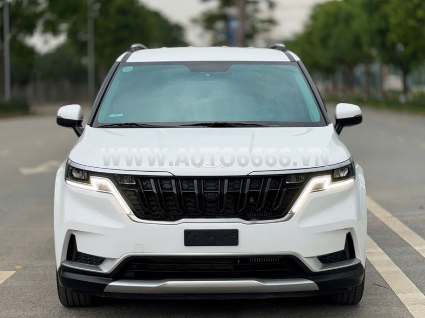 Kia Carnival Luxury 2.2D 2023