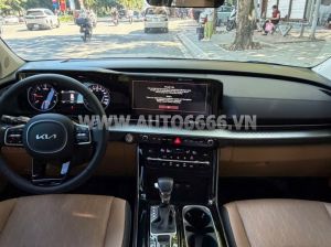 Xe Kia Carnival Luxury 2.2D 2024