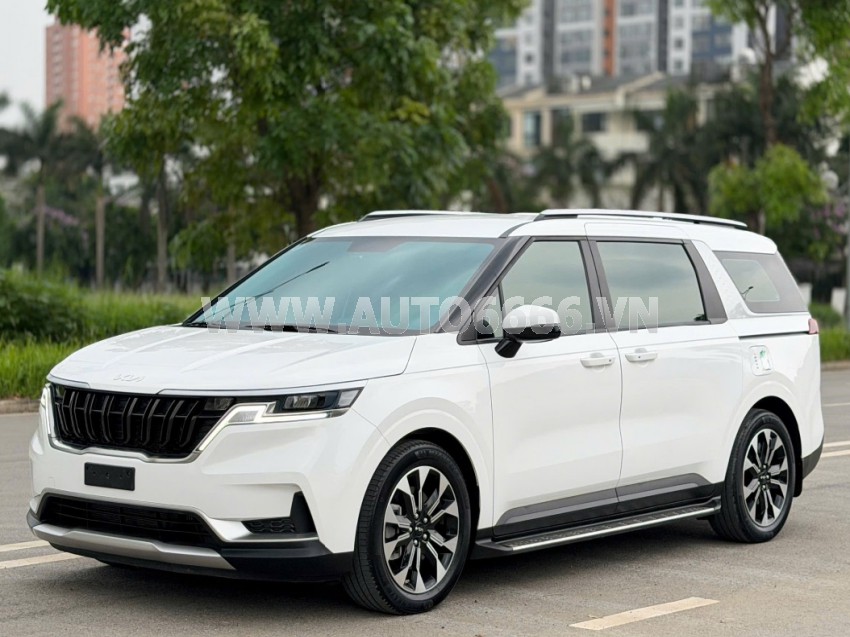 Kia Carnival Luxury 2.2D 2023