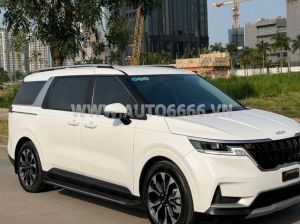 Xe Kia Carnival Luxury 2.2D 2024