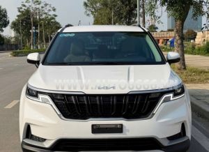 Xe Kia Carnival Luxury 2.2D 2024