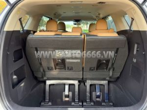 Xe Kia Carnival Luxury 2.2D 2024