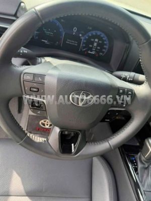 Xe Toyota Camry 2.0Q 2025