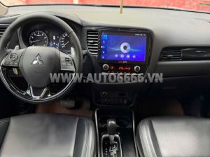 Xe Mitsubishi Outlander 2.0 CVT 2021