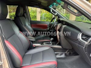 Xe Toyota Fortuner Legender 2.4L 4x2 AT 2022
