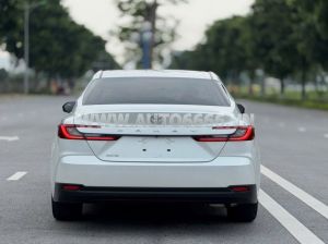Xe Toyota Camry 2.0Q 2025