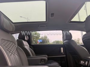 Xe Hyundai Custin Cao Cấp 2.0T 2024