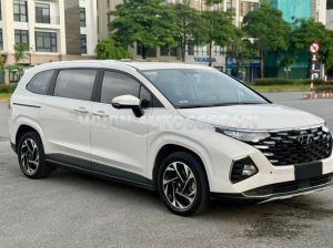 Xe Hyundai Custin Cao Cấp 2.0T 2024