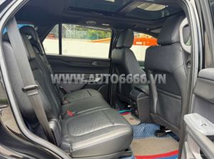 Xe Ford Everest Titanium 2.0L 4x2 AT 2022