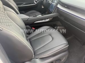 Xe Hyundai Custin Cao Cấp 2.0T 2024