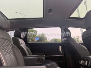 Xe Hyundai Custin Cao Cấp 2.0T 2024