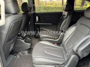 Xe Hyundai Custin Tiêu Chuẩn 1.5T 2024