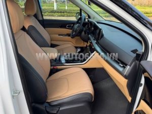 Xe Kia Carnival Luxury 2.2D 2024