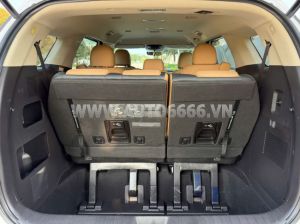Xe Kia Carnival Luxury 2.2D 2024