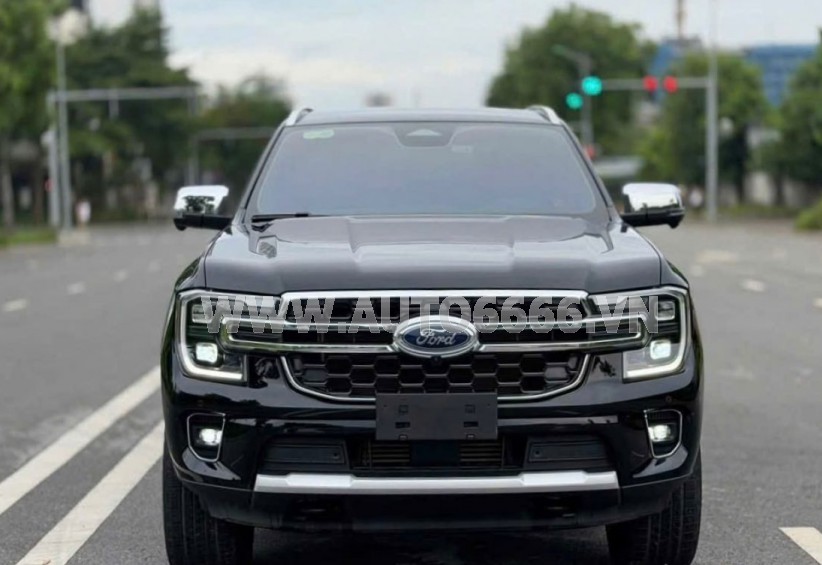 Ford Everest Titanium Plus 2.0L 4x4 AT 2025