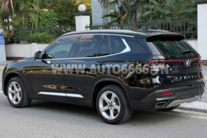 Xe VinFast Lux SA 2.0 Plus 2.0 AT 2021