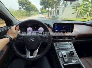 Xe Hyundai SantaFe Cao cấp 2.5L HTRAC 2024