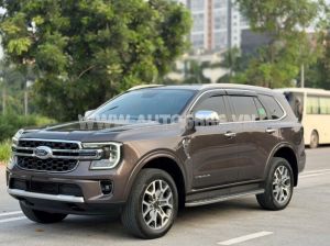 Xe Ford Everest Titanium 2.0L 4x2 AT 2022