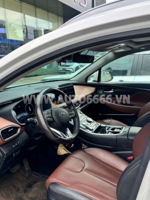 Xe Hyundai SantaFe Cao cấp 2.2L HTRAC 2023