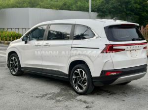 Xe Hyundai Custin Cao Cấp 2.0T 2024